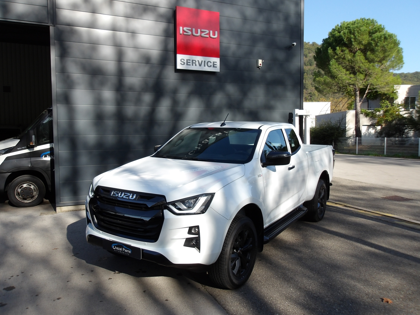 Voiture d'occasion : ISUZU D-MAX - Diesel - Année 2024 - 42600€ (disponible à Privas en Ardèche)