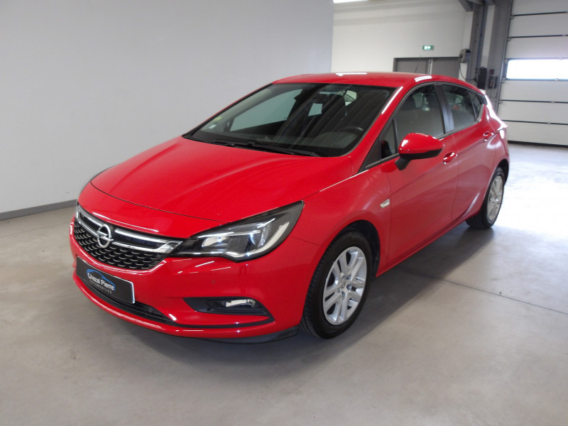 Voiture d'occasion : OPEL ASTRA - Diesel - Année 2019 - 11990€ (disponible à Privas en Ardèche)