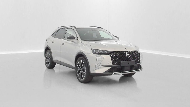 DS DS7